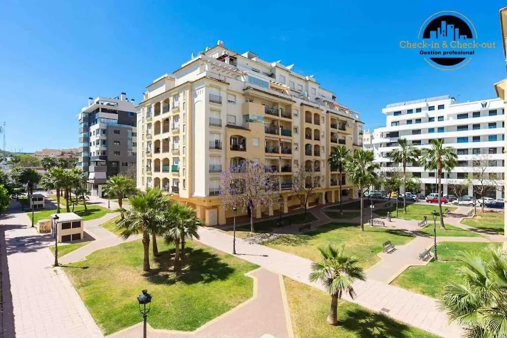 Apartamento El Paralelo Estepona